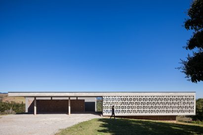 Moenda House by Felipe Rodrigues arquiteto