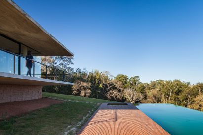 Moenda House by Felipe Rodrigues arquiteto