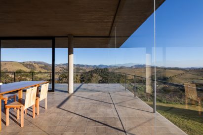 Moenda House by Felipe Rodrigues arquiteto
