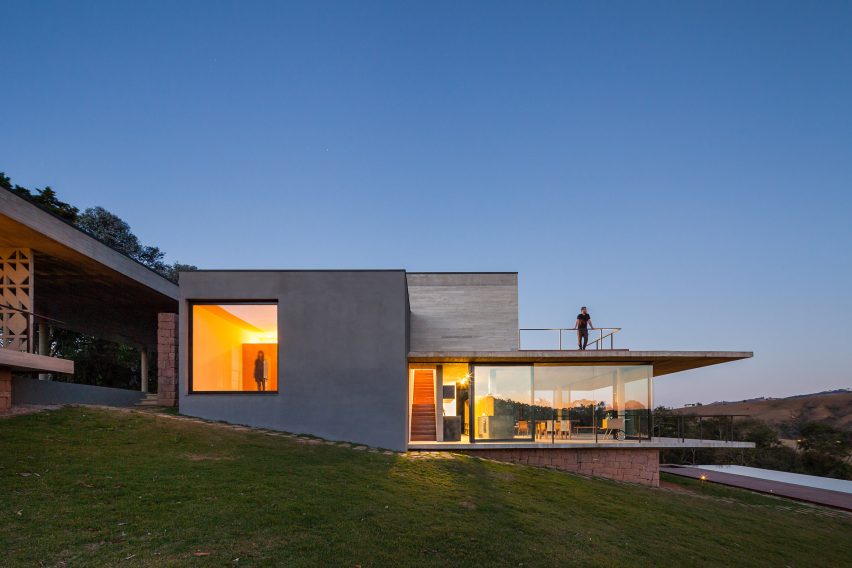 Moenda House by Felipe Rodrigues arquiteto