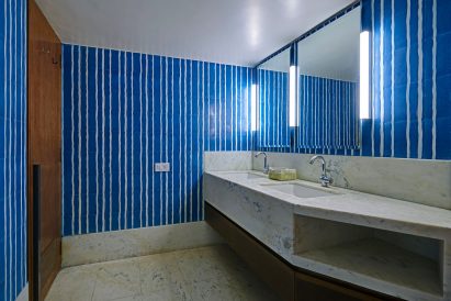 Office in Mumbai by SJK Architects