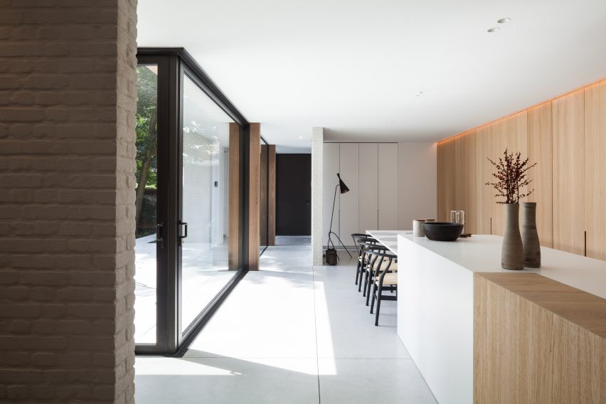 Pied-a-Terre annex by Steven Vandenborre