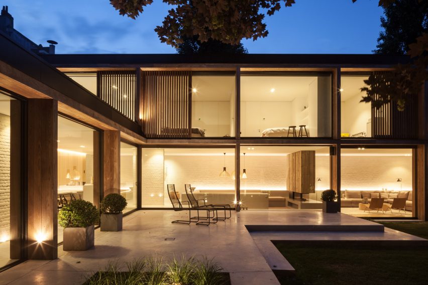 Pied-a-Terre annex by Steven Vandenborre