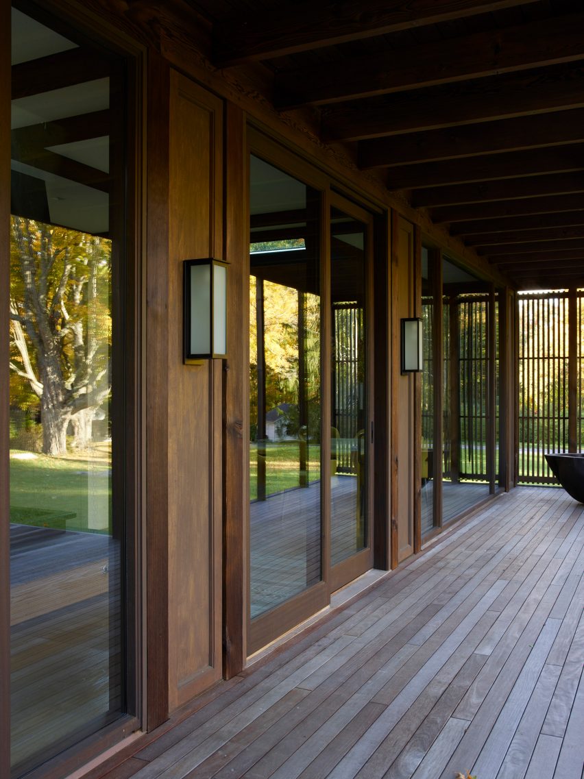 Pound Ridge House by Tsao McKown