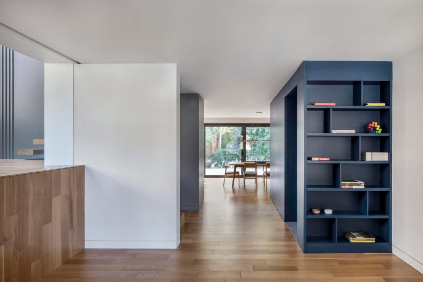 Courcelette Residence by Naturehumaine
