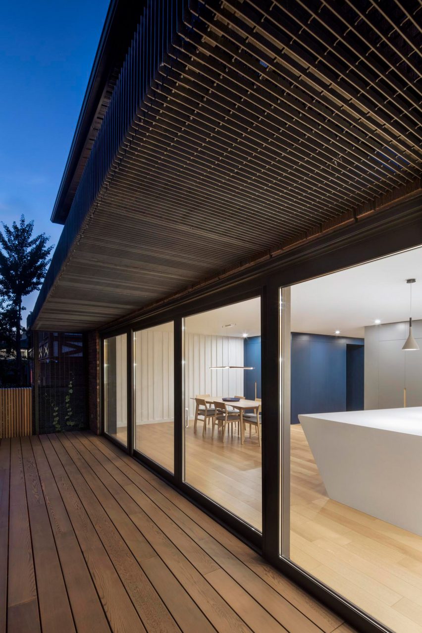 Courcelette Residence by Naturehumaine