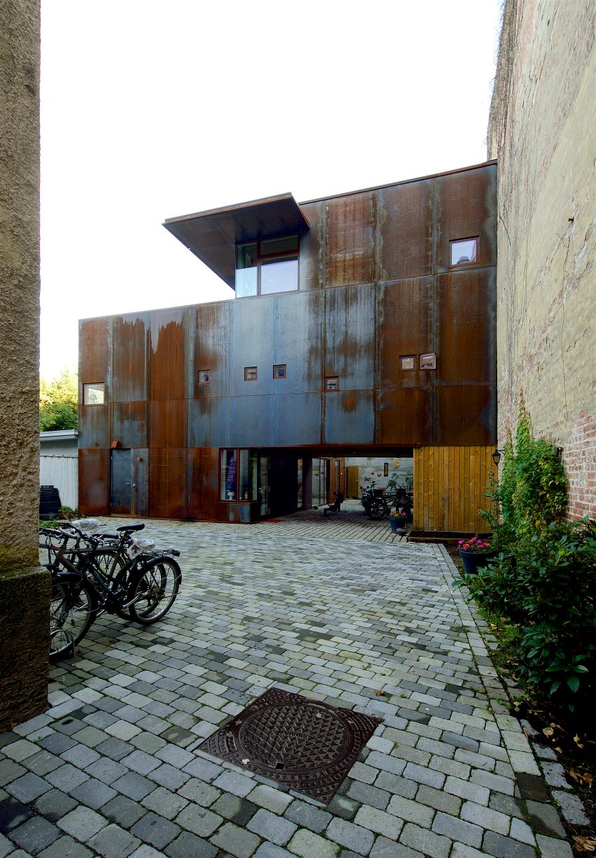 Rust House by Jarmund/Vigsnæs Architects