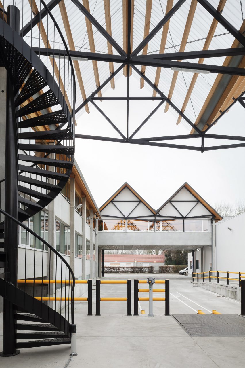Ryhove Ghent office by TRANS architectuur