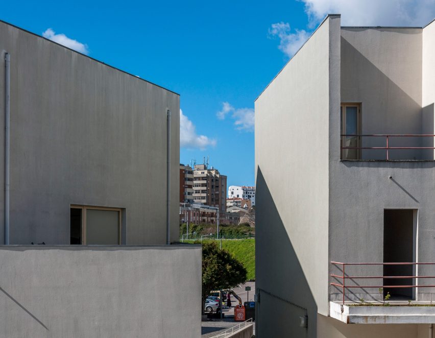 SAAL Bouça by Alvaro Sİza photographed by Zeynep Yılmaztürk​