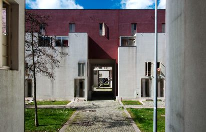 SAAL Bouça by Alvaro Sİza photographed by Zeynep Yılmaztürk​