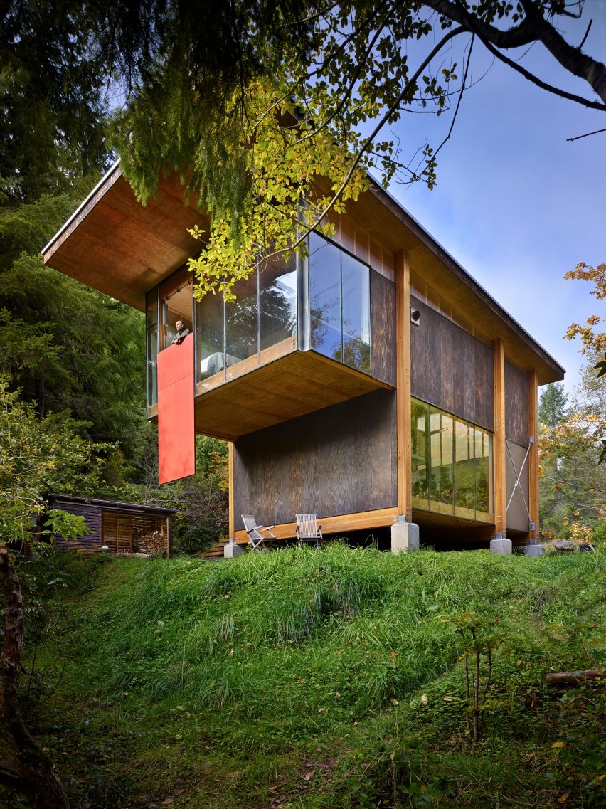 The Scavenger Studio by Eerkes Architects