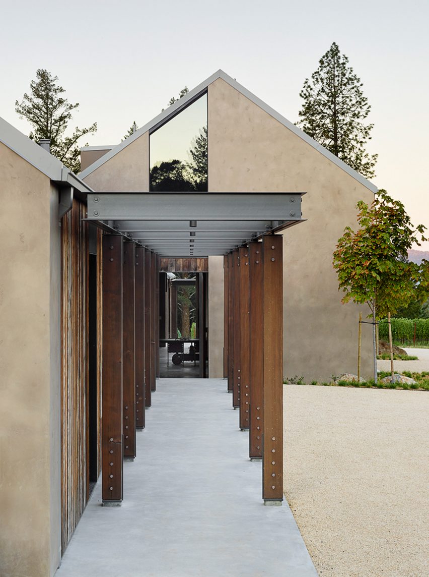 Sentinel Ridge by Field Architecture