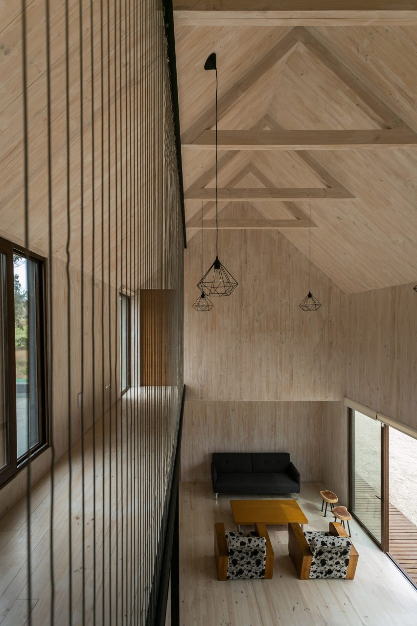 Shotgun House by Alejandro Soffia
