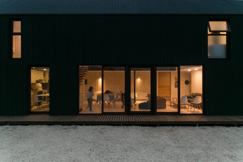 Shotgun House by Alejandro Soffia