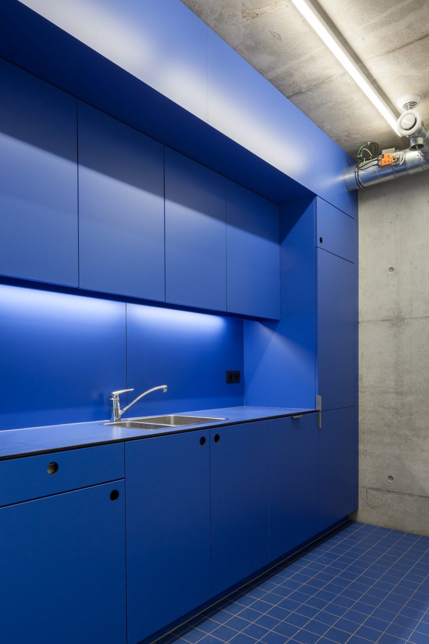 Social Welfare Office by WAW Architects