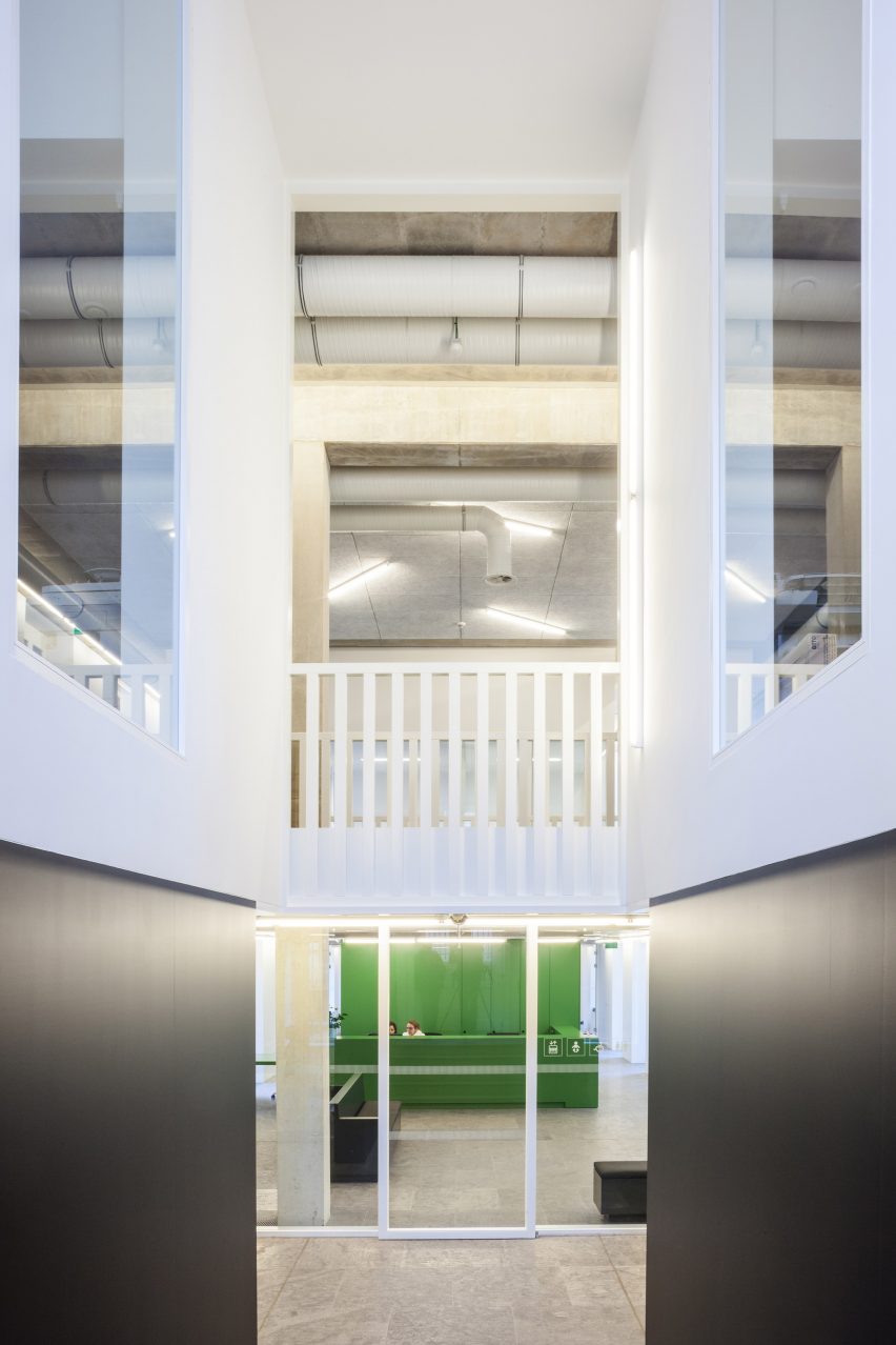 Social Welfare Office by WAW Architects