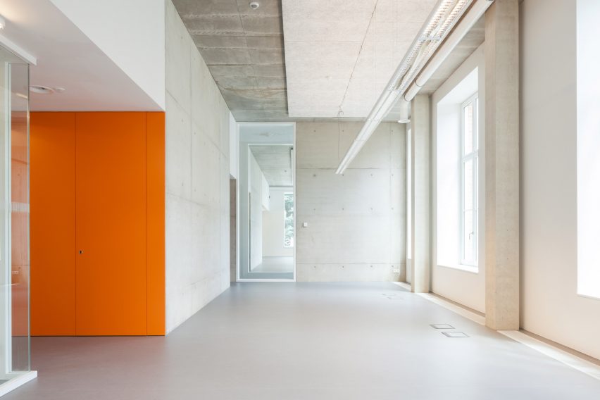 Social Welfare Office by WAW Architects