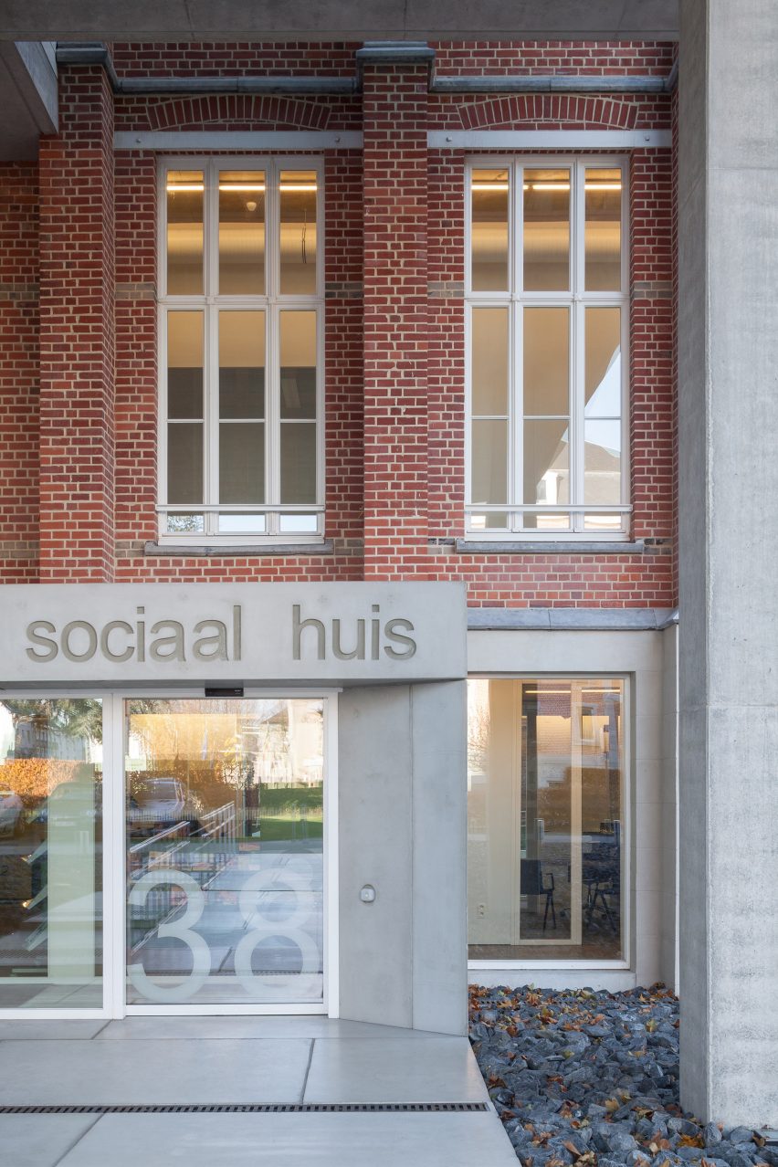 Social Welfare Office by WAW Architects