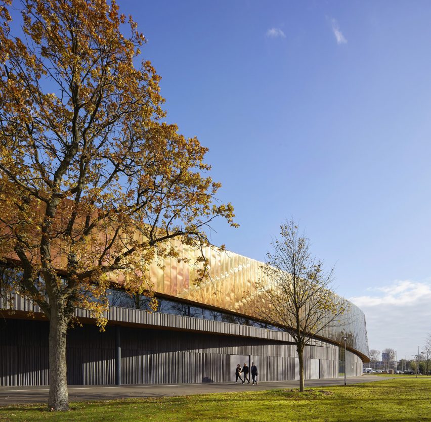 Sportcampus Zuiderpark by FaulknerBrowns