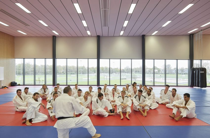 Sportcampus Zuiderpark by FaulknerBrowns
