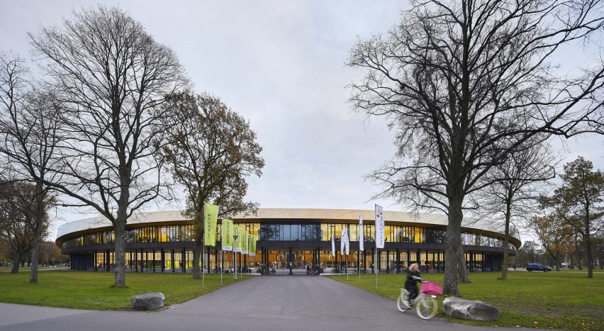 Sportcampus Zuiderpark by FaulknerBrowns