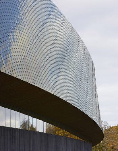 Sportcampus Zuiderpark by FaulknerBrowns