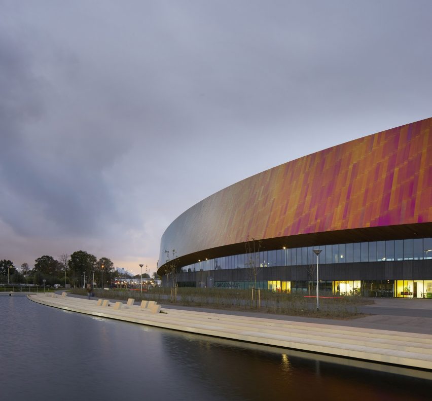 Sportcampus Zuiderpark by FaulknerBrowns