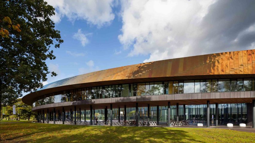 Sportcampus Zuiderpark by FaulknerBrowns