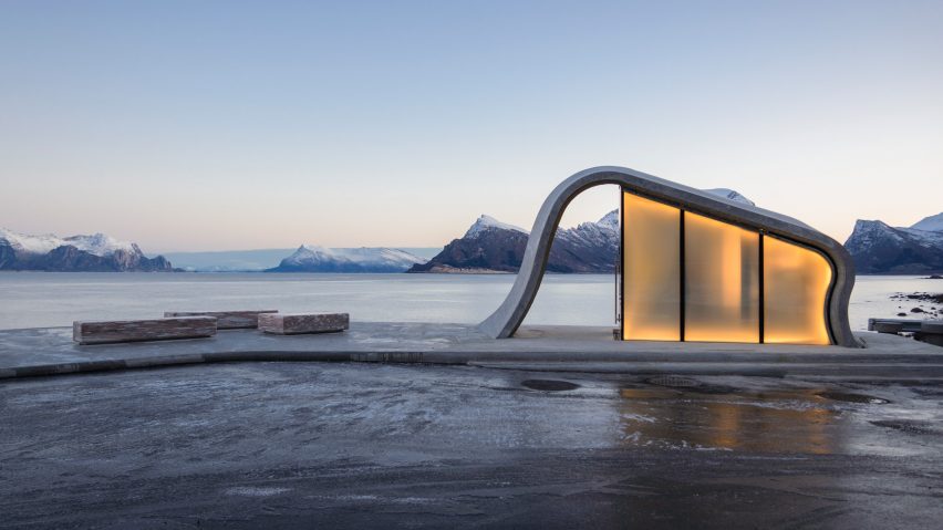 Ureddplassen (Norwegian Scenic Route) by Haugen/Zohar Arkitekter