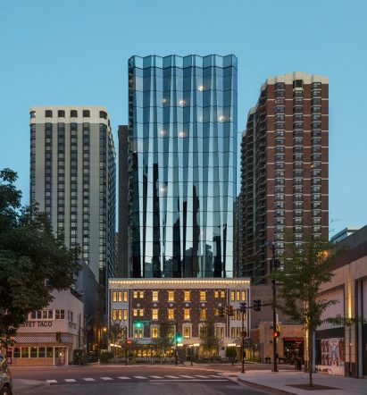 Viceroy Chicago by Goettsch Partners