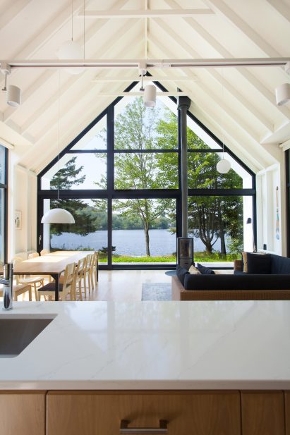 Window on the Lake by Yh2