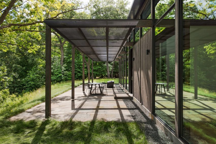 Woodland House by Altus Architecture & Design