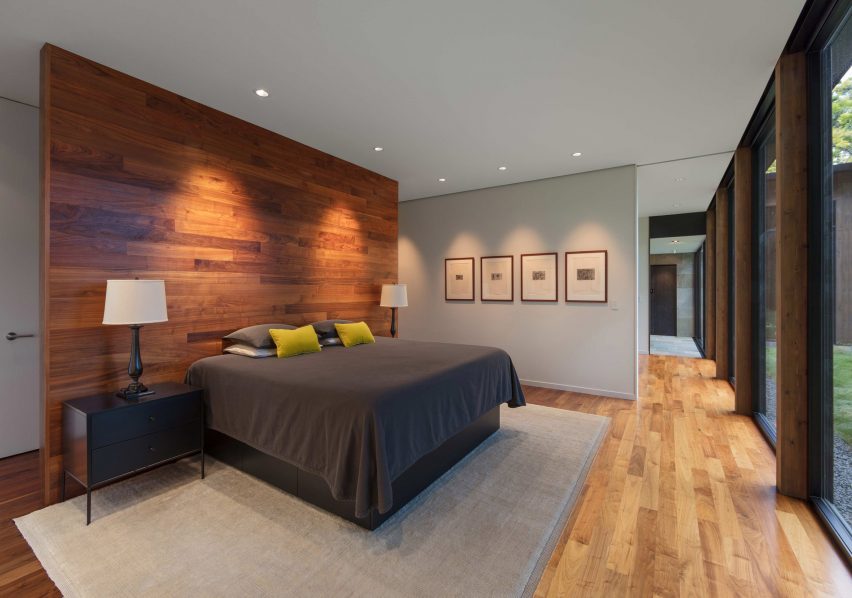 Woodland House by Altus Architecture & Design