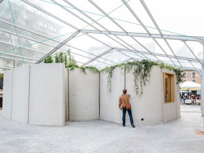 CLS Architetti and Arup use a portable robot to 3D print a house in Milan