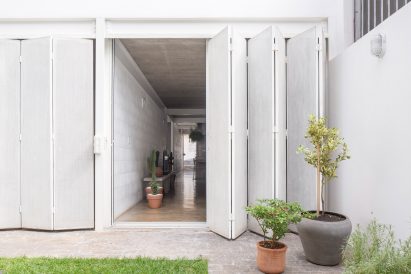 711H House by Bloco Arquitetos