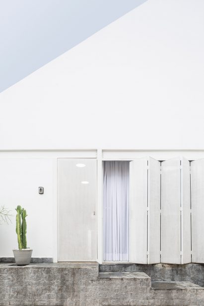 711H House by Bloco Arquitetos