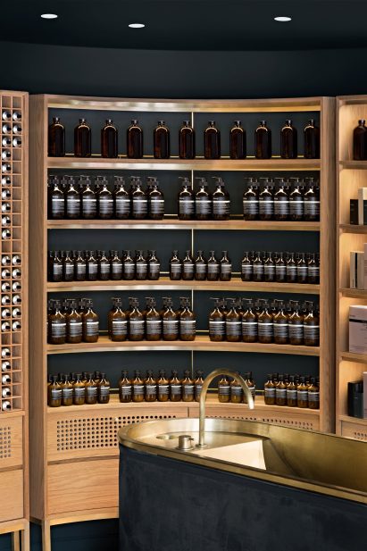 Aesop Montreal by Alain Carle Architecte