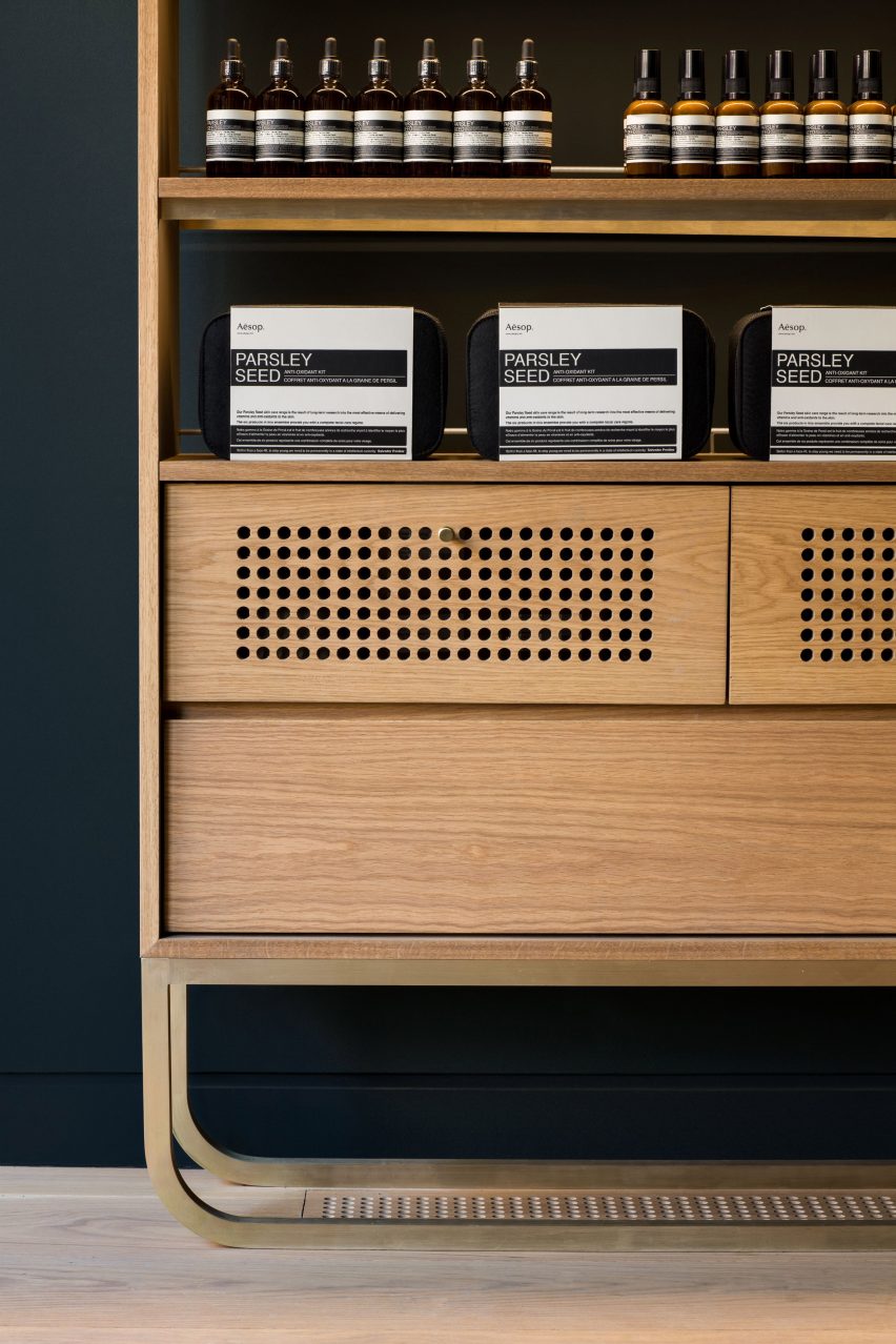 Aesop Montreal by Alain Carle Architecte