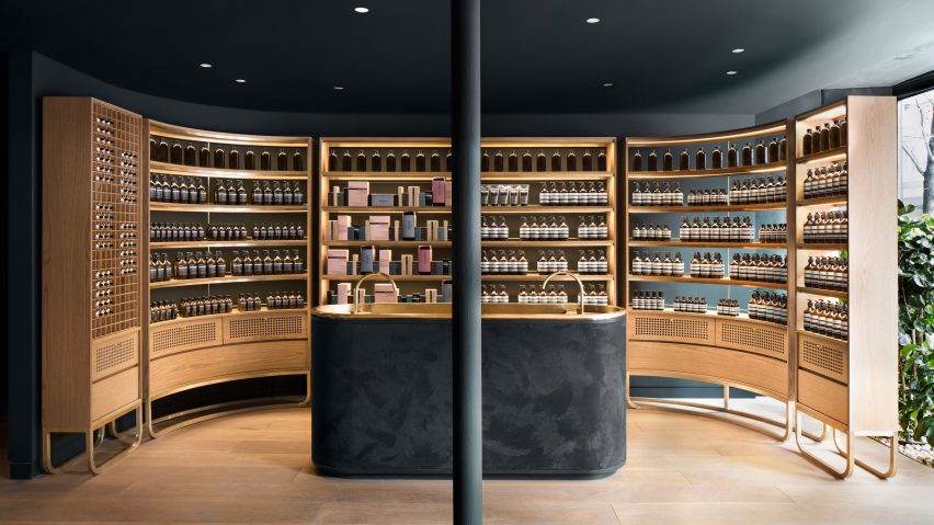 Aesop Montreal by Alain Carle Architecte