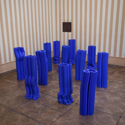 Anton Alvarez adopts Yves Klein’s signature blue for extruded vases