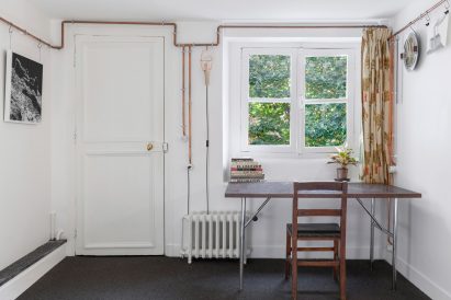 ARL008_Shaker Studio by Ariel Claudet with exposed copper wires