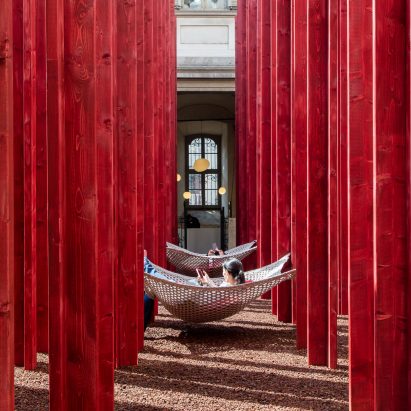 Asif Khan creates “something between a forest and an open-air cathedral” within Milanese palazzo