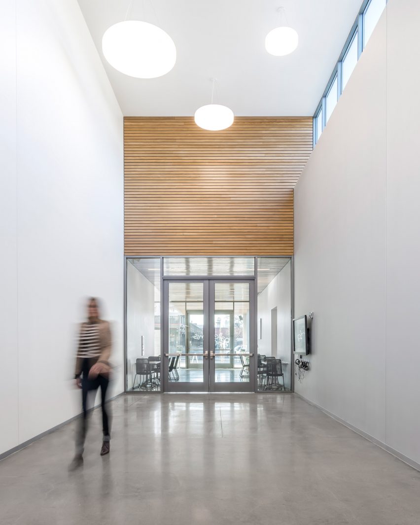 Ballet Memphis by Archimania