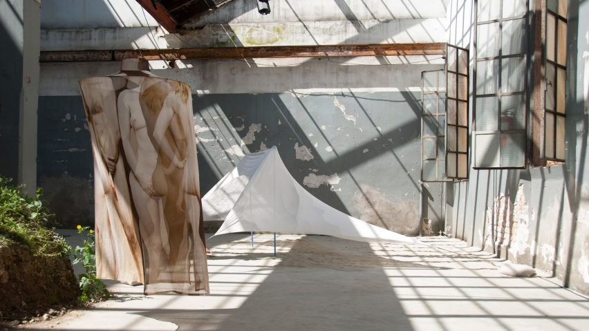 Belén presents textile-based alternatives to "harmful" sunscreens