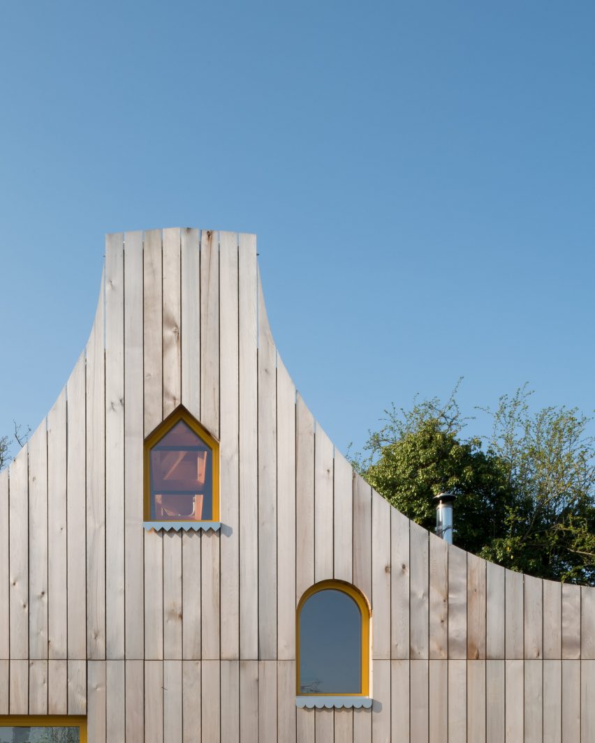 Belvue woodland school by Studio Weave