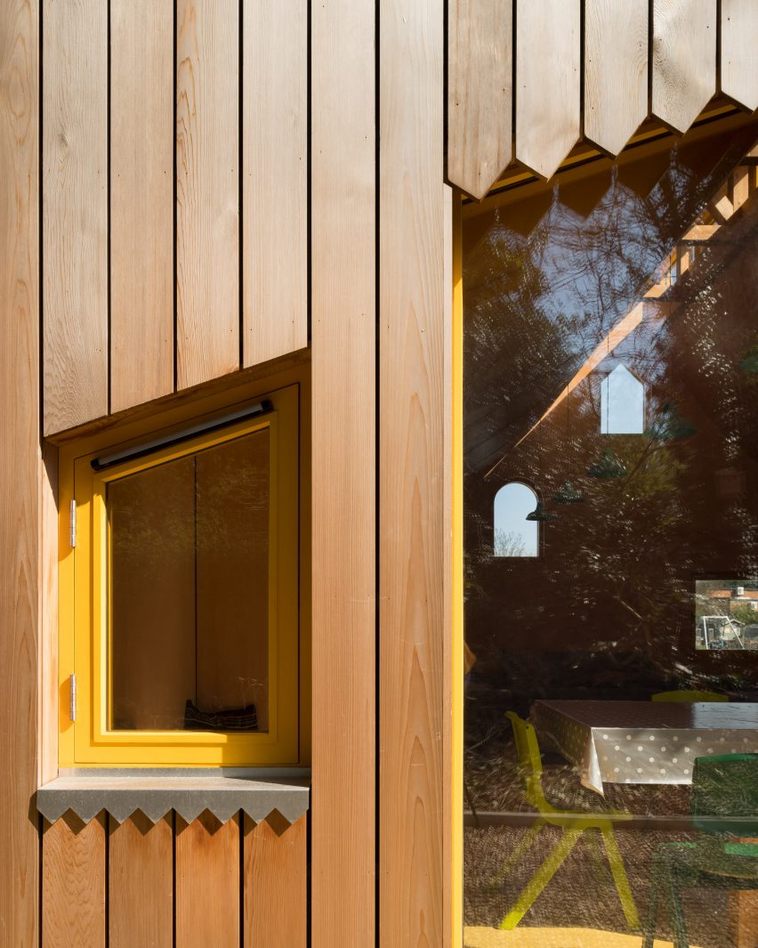 Belvue woodland school by Studio Weave