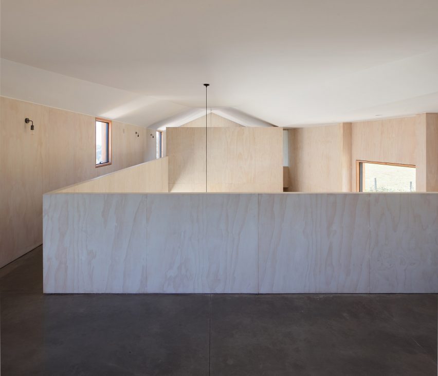 Casa Hualle by Ampuero Yutronic
