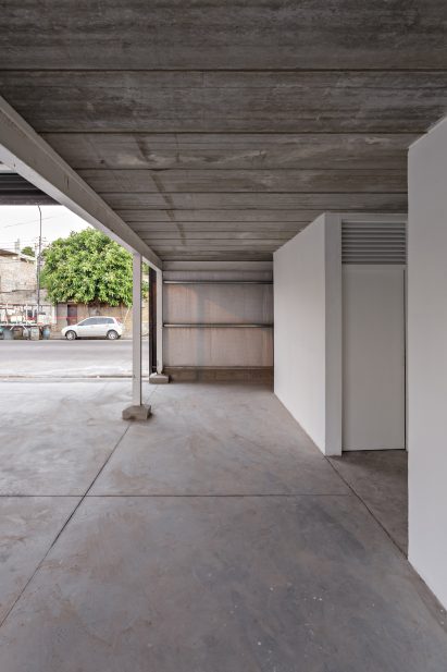 Caseros Depot by Moarqs
