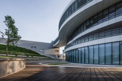 Delta Galil complex by Auerbach Halevy