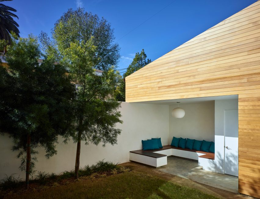 Fenlon House by Martin Fenlon Architecture